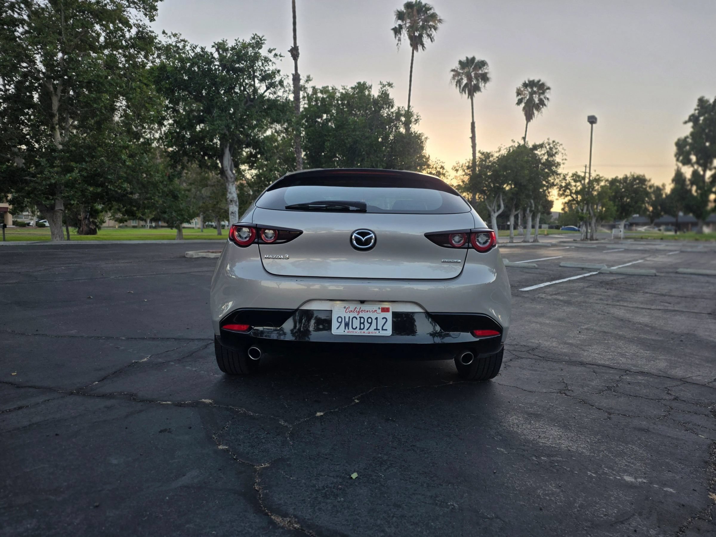 Used 2024 MAZDA MAZDA3 s FWD image 6