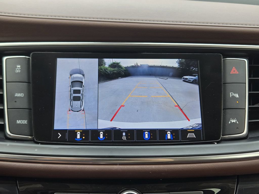 Used 2021 Buick Enclave Avenir w/ Avenir Technology Package AWD/4WD image 22