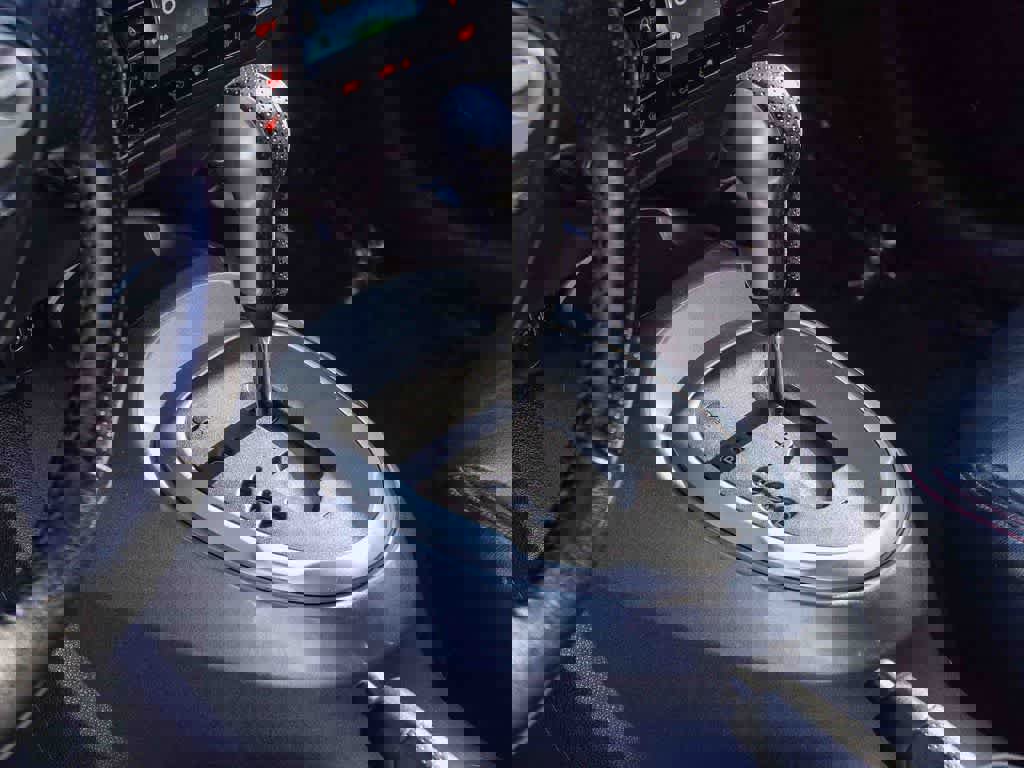 Used 2011 Nissan Juke SL image 16