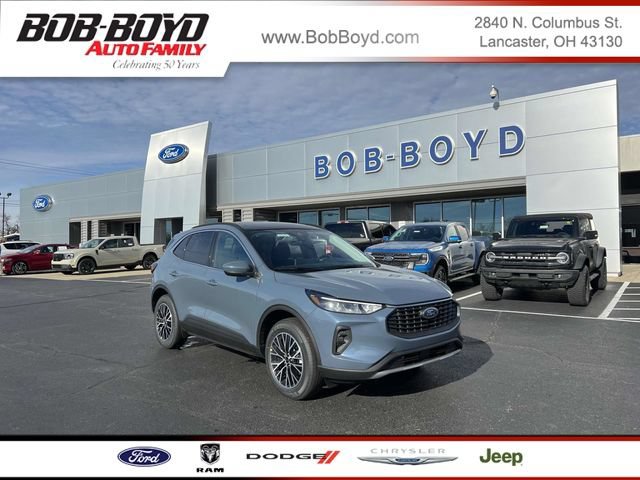 New 2025 Ford Escape SE FWD image 1