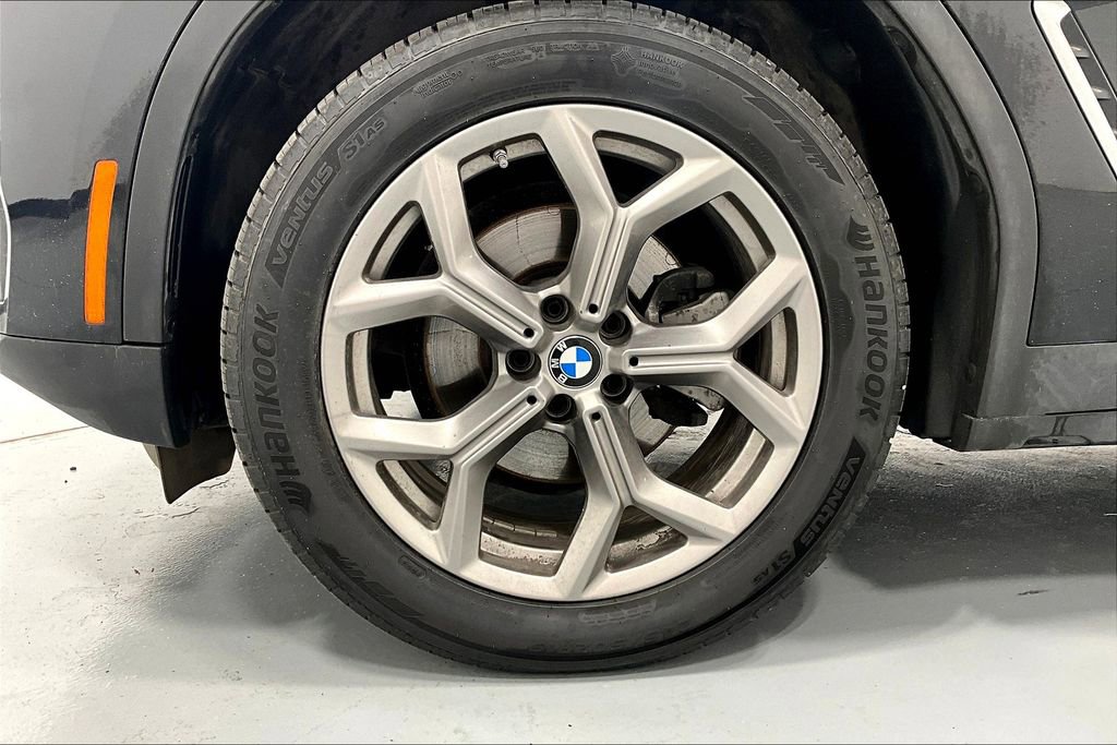 Used 2023 BMW X3 xDrive30i w/ Convenience Package w/ZPA image 11