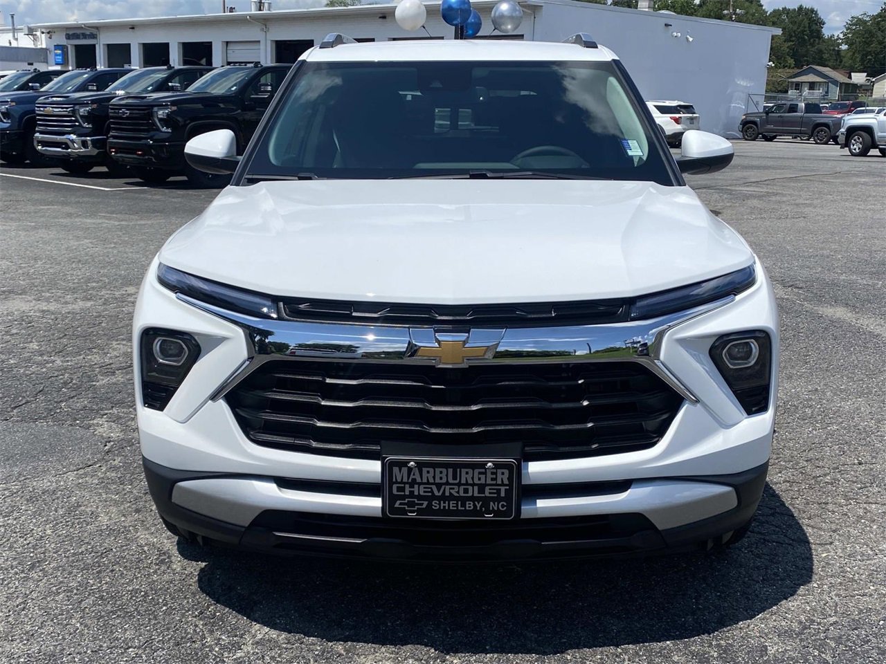 New 2026 Chevrolet TrailBlazer LT w/ Convenience Package image 2