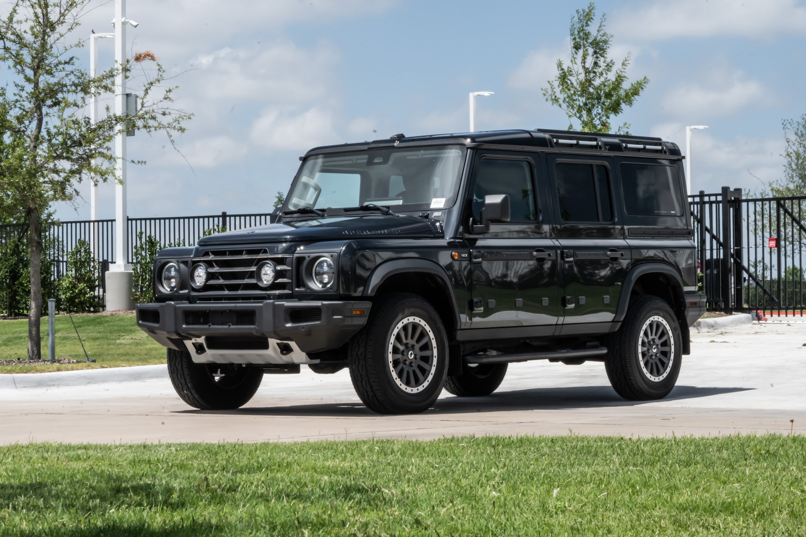 Used 2024 INEOS Grenadier AWD/4WD image 3
