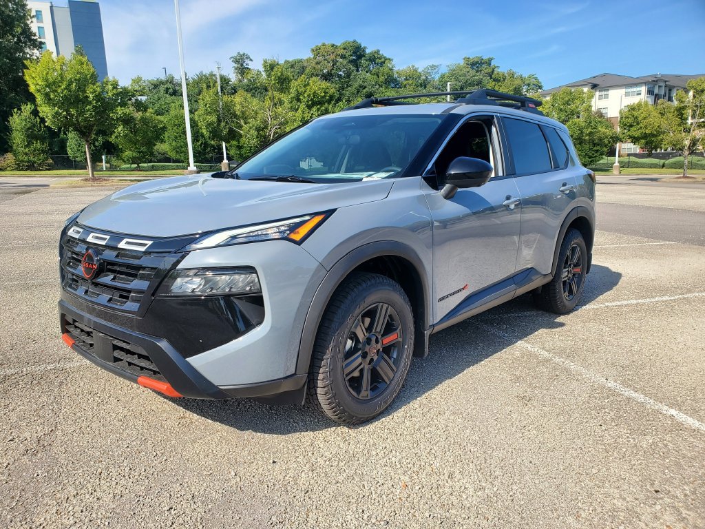 New 2026 Nissan Rogue SV AWD/4WD image 2
