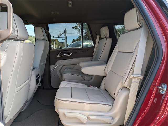Used 2025 GMC Yukon Denali image 15