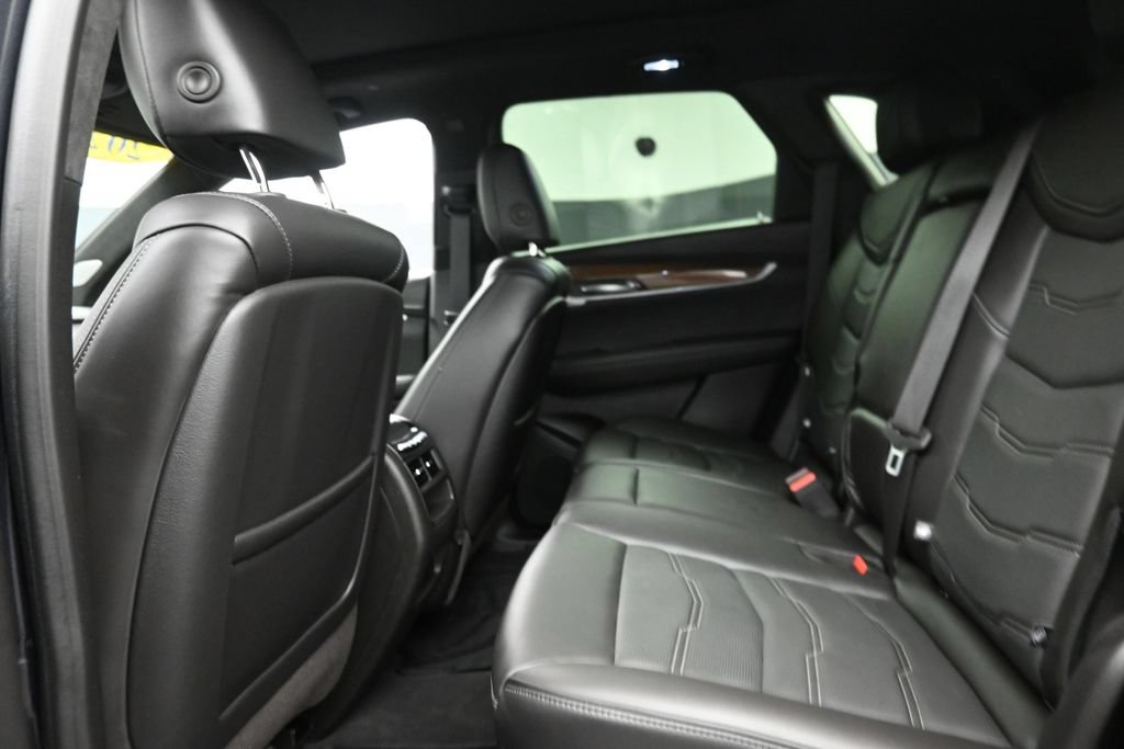 Used 2023 Cadillac XT5 Sportv w/ Platinum Package AWD/4WD image 14
