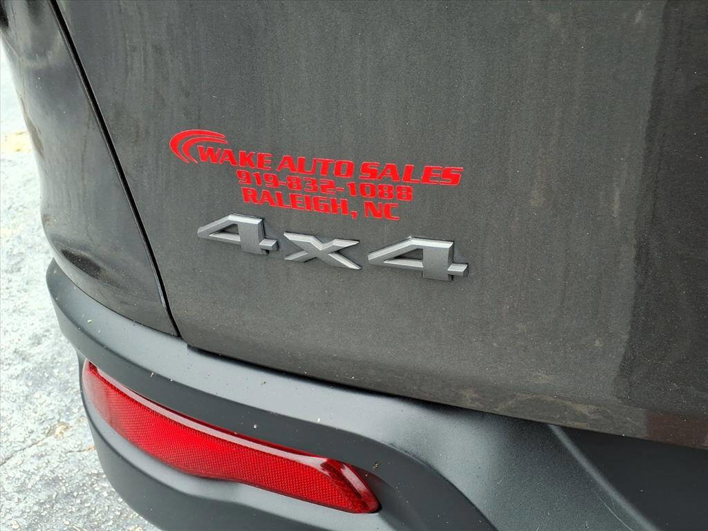 Used 2014 Jeep Cherokee Trailhawk w/ Leather Interior Group image 6