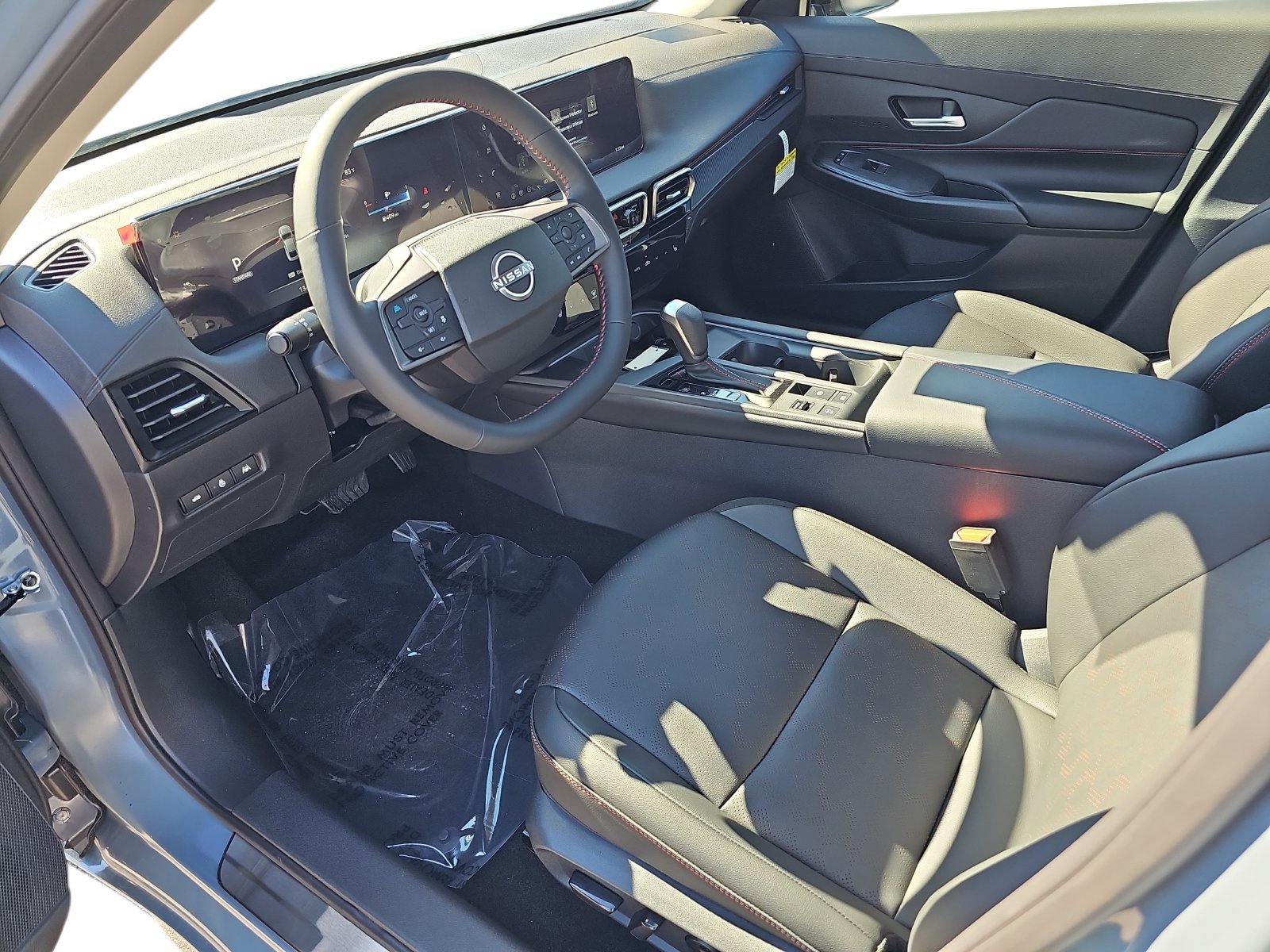 New 2027 Nissan Sentra SR w/ SR Premium Package FWD image 16