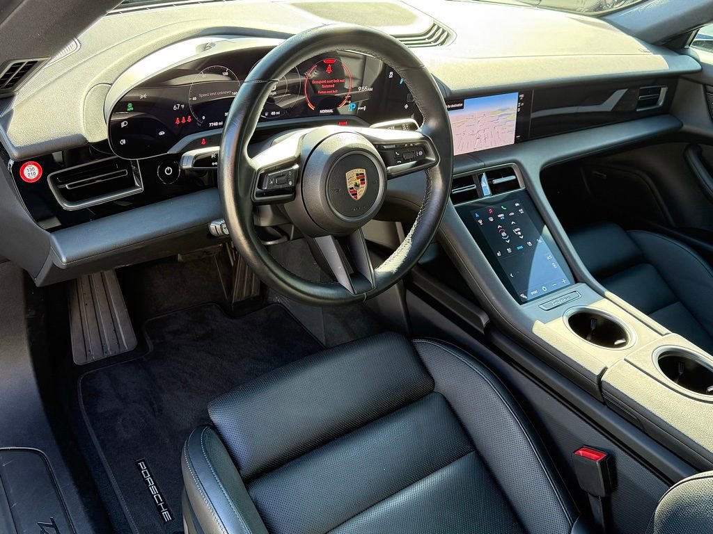 Certified 2024 Porsche Taycan image 4
