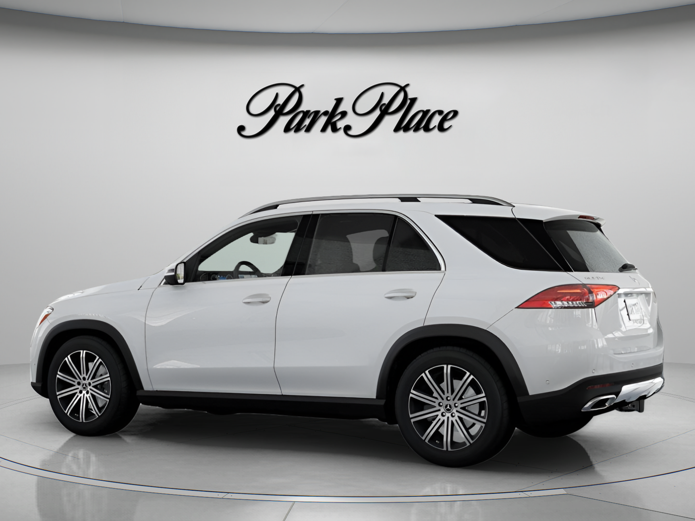 Used 2026 Mercedes-Benz GLE 350 4MATIC image 9