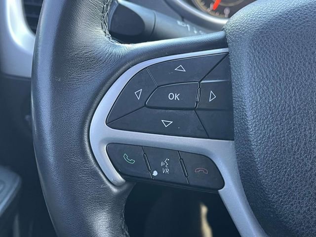 Used 2016 Jeep Cherokee Latitude image 26