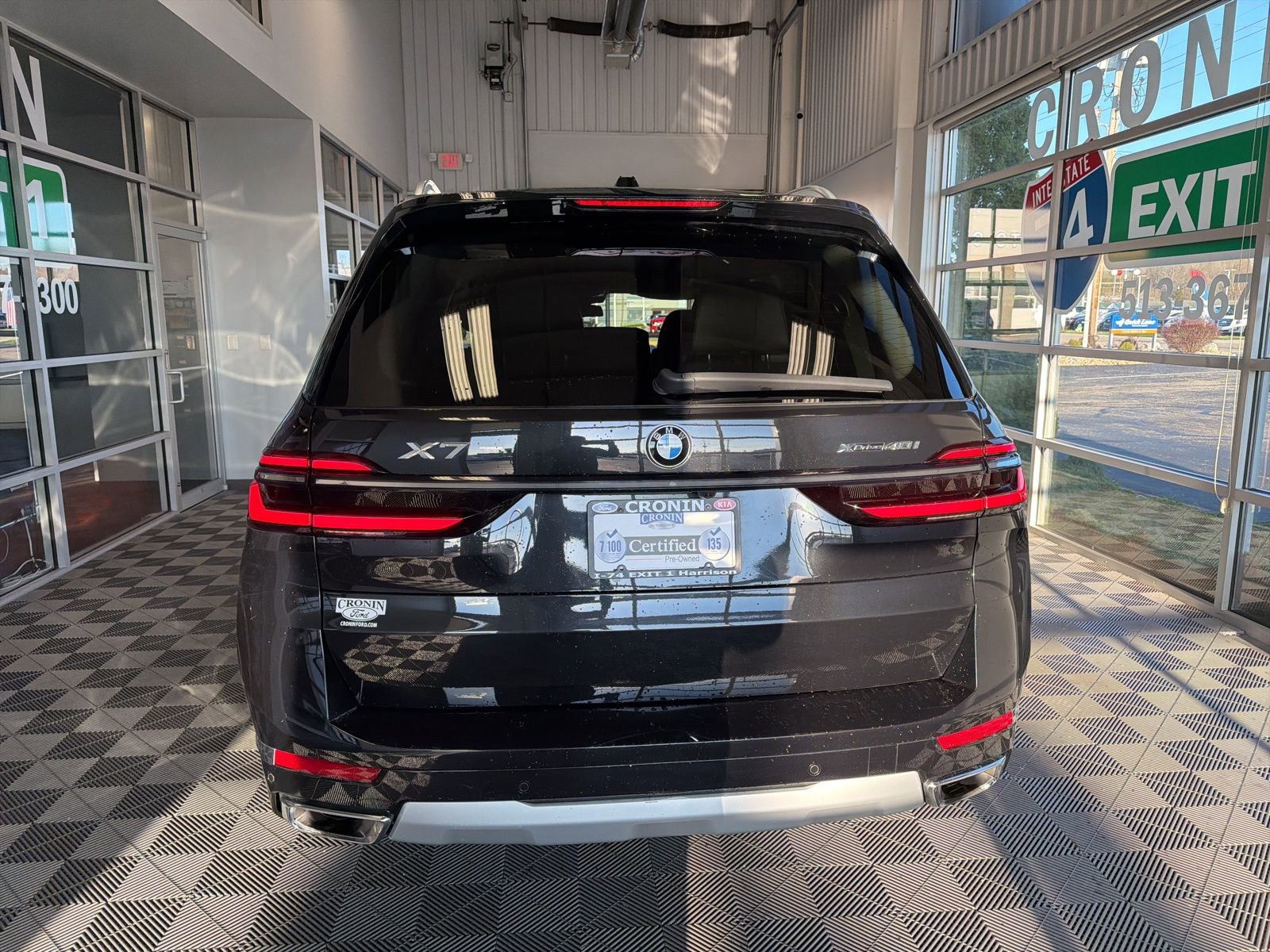 Used 2024 BMW X7 xDrive40i image 5