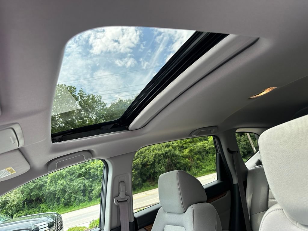 Used 2017 Honda CR-V EX image 13