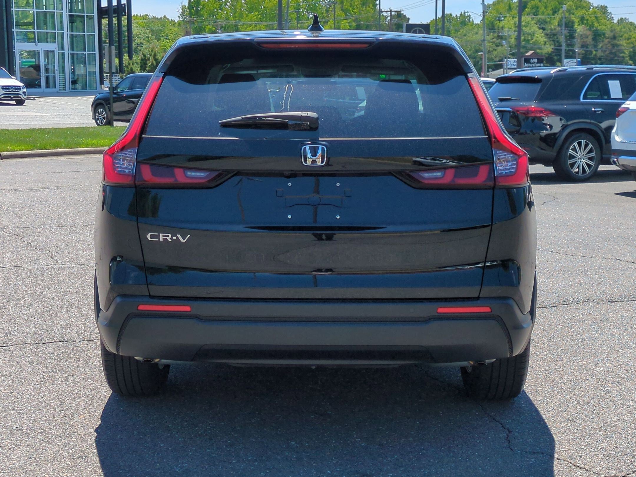 Used 2025 Honda CR-V EX-L image 4