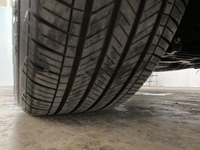 Used 2022 Volkswagen Tiguan SE FWD image 98