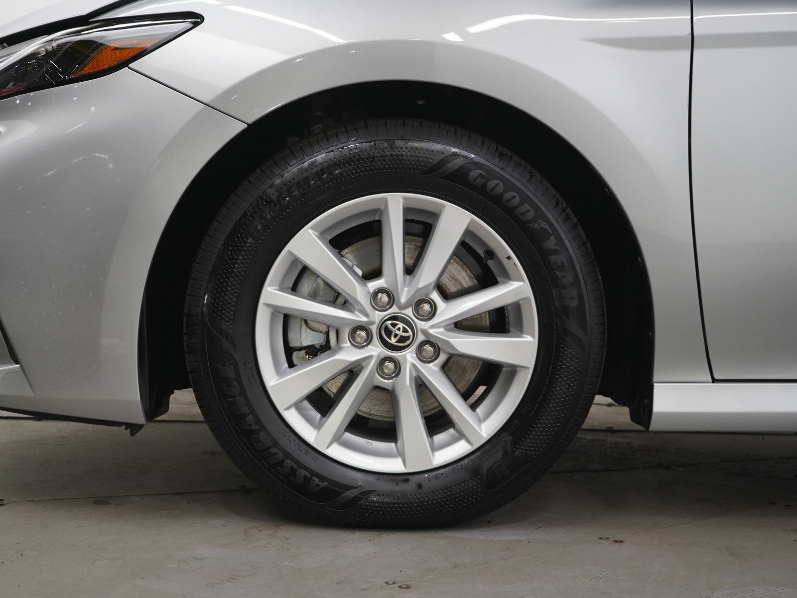 Used 2026 Toyota Camry LE FWD image 28