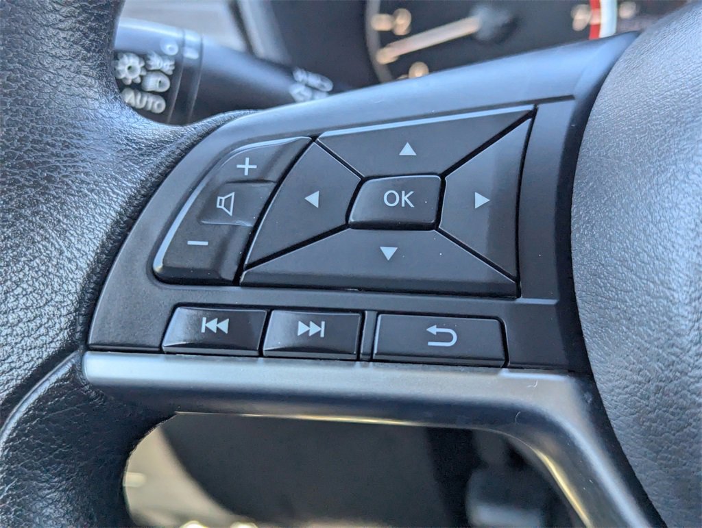 Used 2024 Nissan Altima 2.5 SV image 17