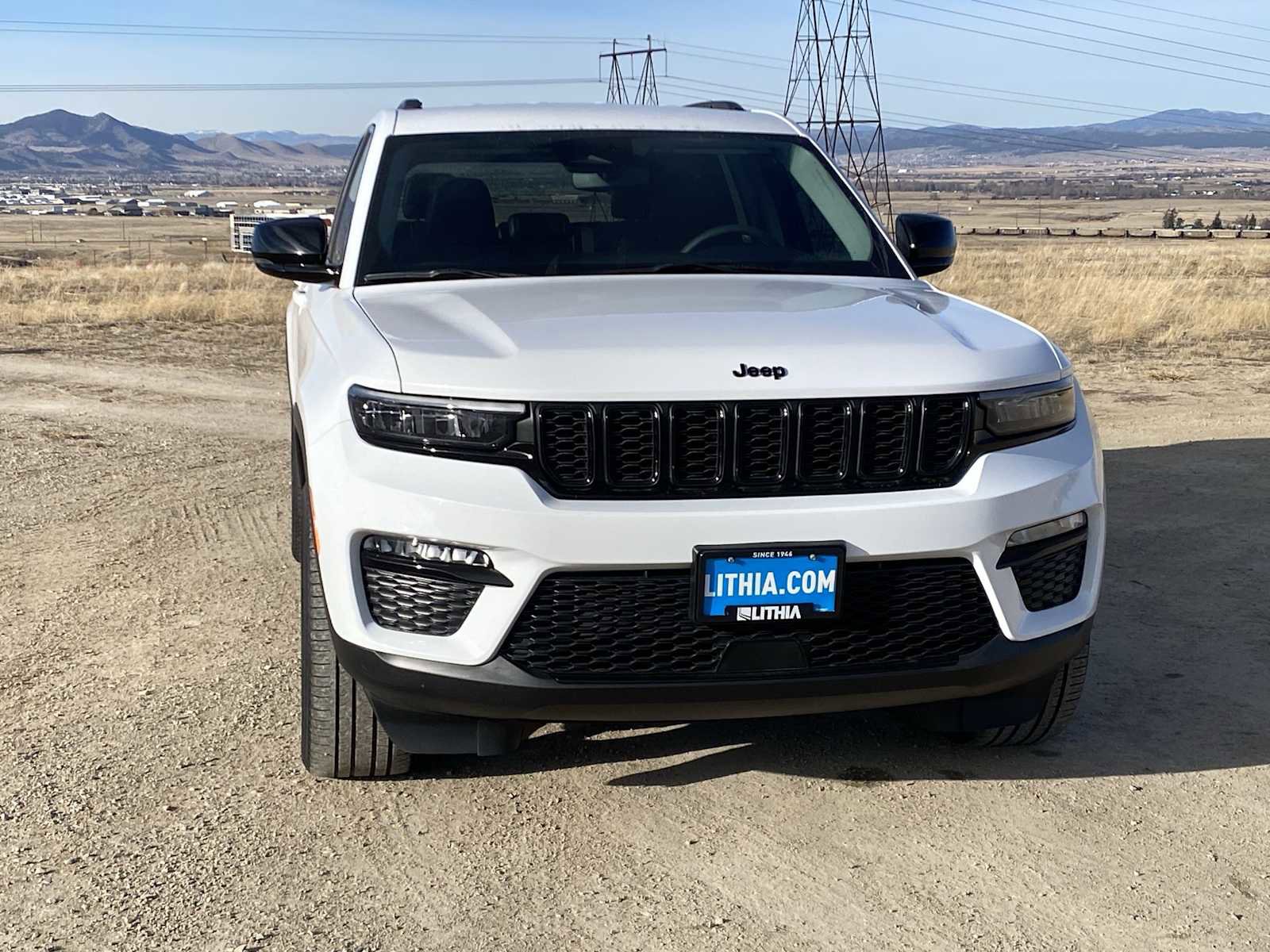 Certified 2023 Jeep Grand Cherokee Limited w/ Black Appearance Package image 14