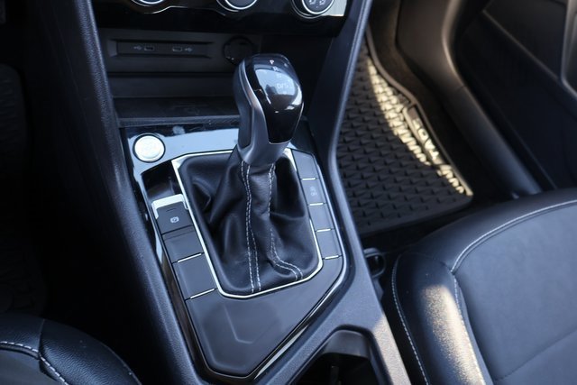 Certified 2023 Volkswagen Taos SE w/ Black Wheel Package image 23