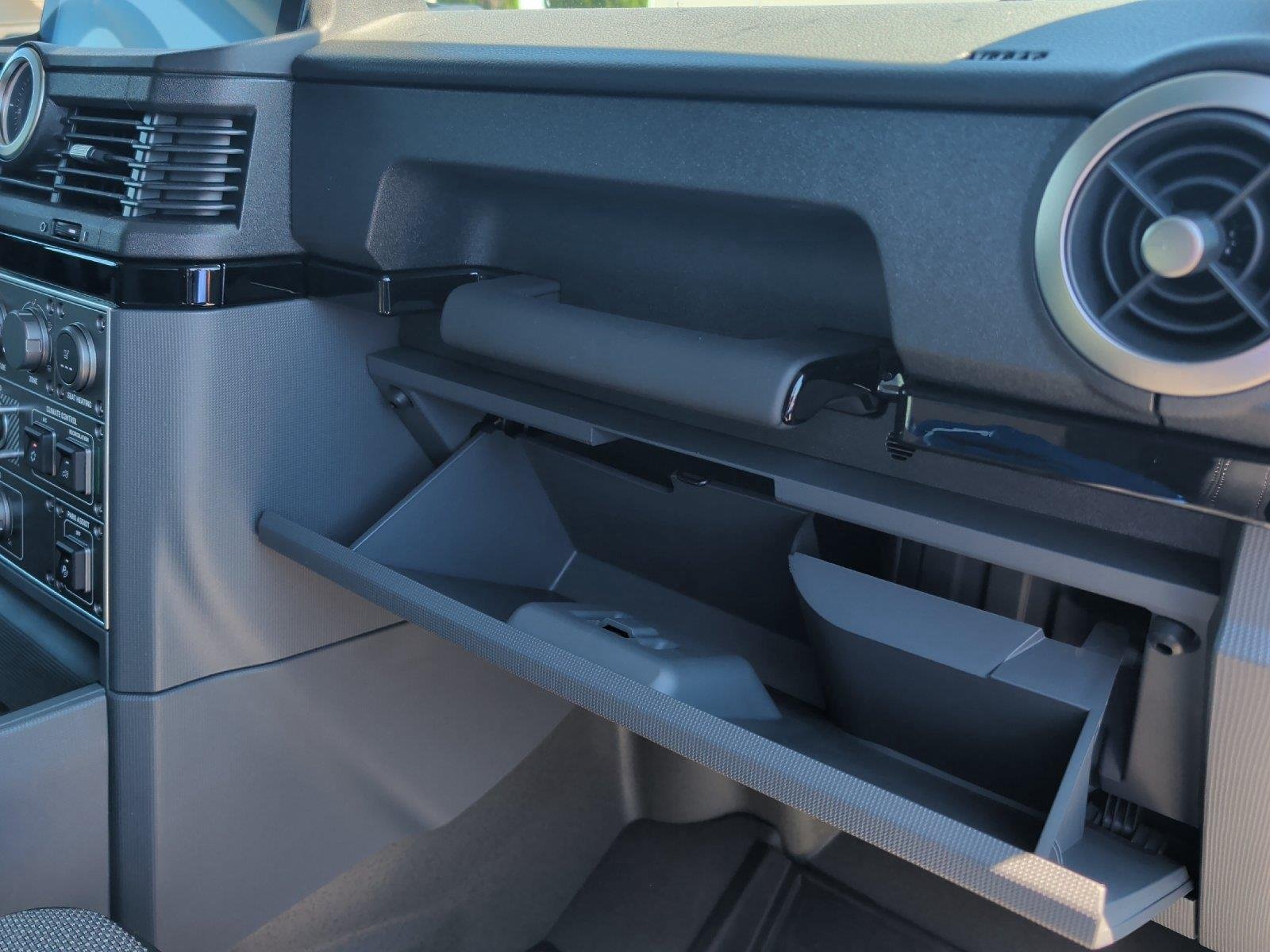 New 2025 INEOS Grenadier Station Wagon AWD/4WD image 41
