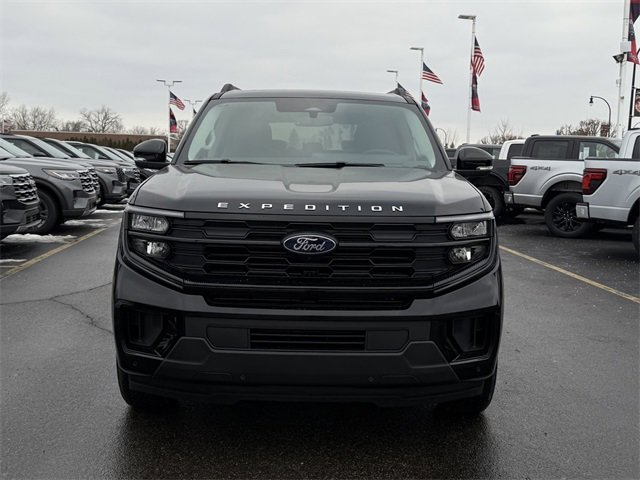 New 2026 Ford Expedition Max Active image 2