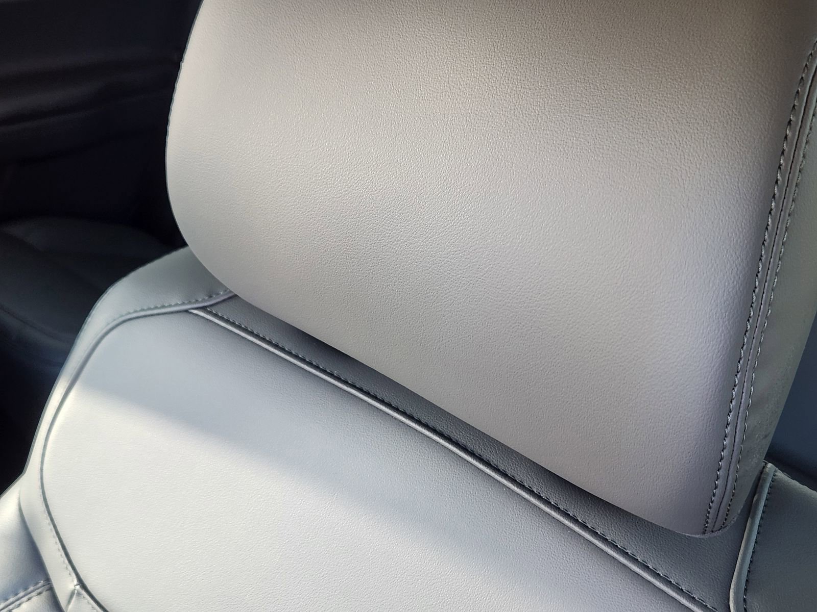 New 2026 Ford Expedition Active image 15