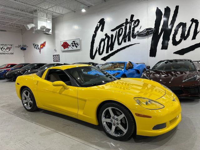 Used 2007 Chevrolet Corvette Coupe w/ Preferred Equipment Group image 25