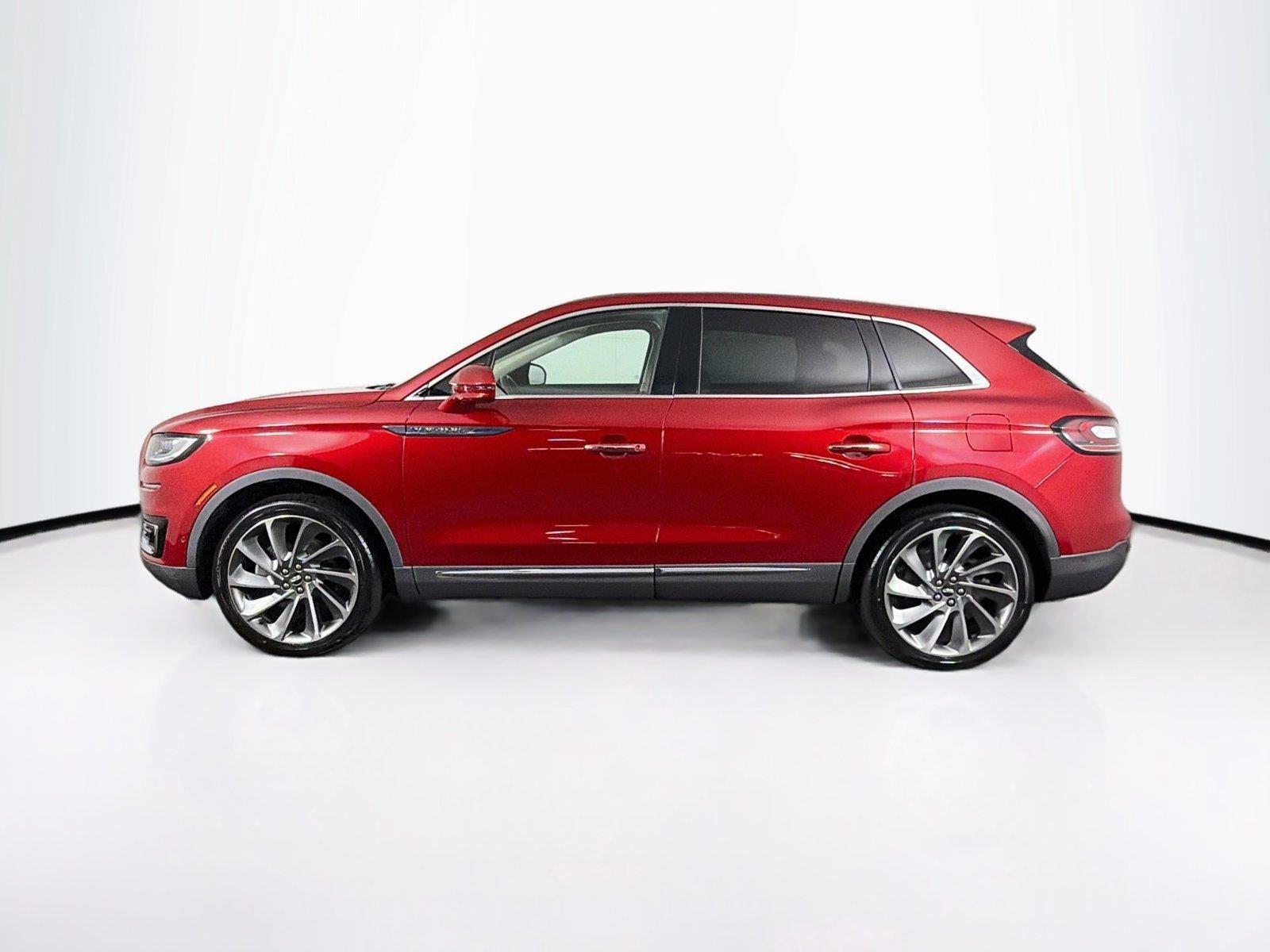 Used 2020 Lincoln Nautilus Reserve w/ Equipment Group 202A AWD/4WD image 8