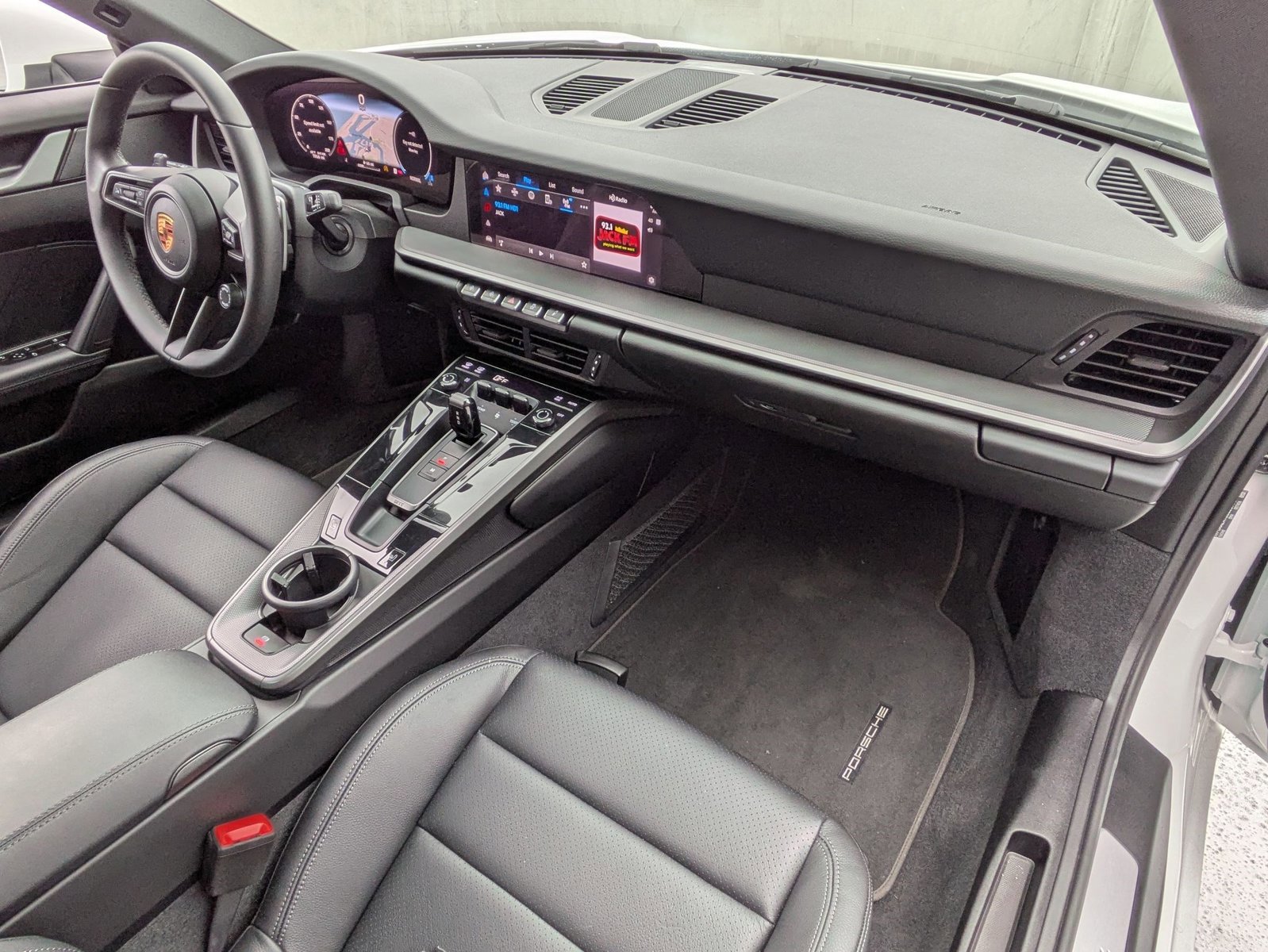 Certified 2025 Porsche 911 Carrera image 25