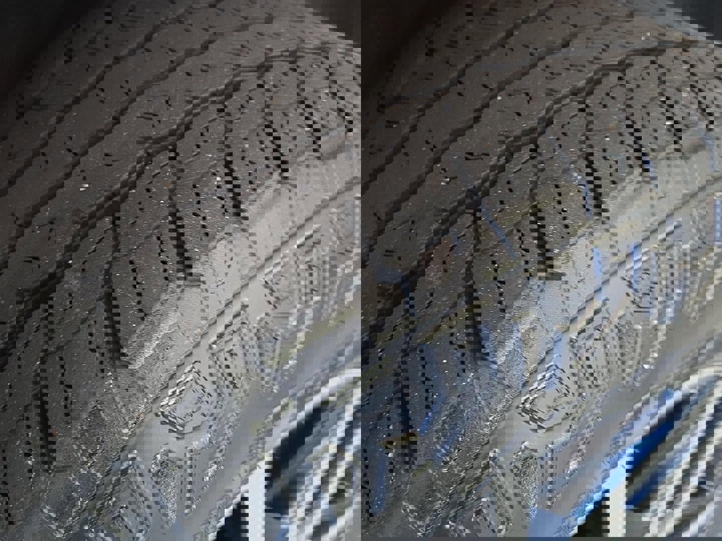 Used 2024 GMC Yukon AT4 image 21