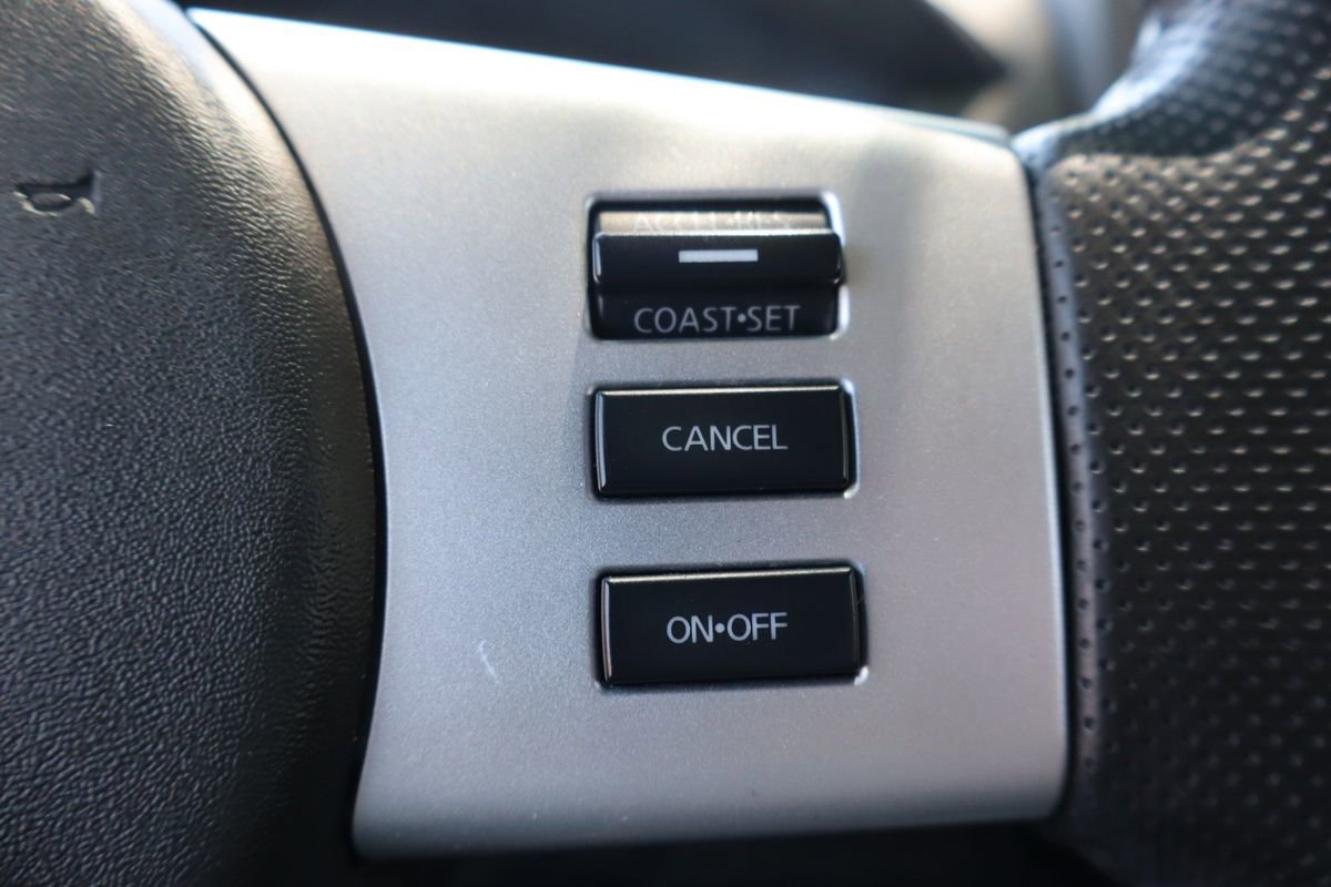 Used 2008 Nissan Pathfinder LE w/ Navigation Pkg AWD/4WD image 33