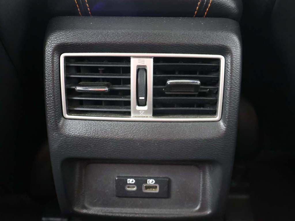 Used 2023 Nissan Maxima SR w/ Sport Mat Group FWD image 53