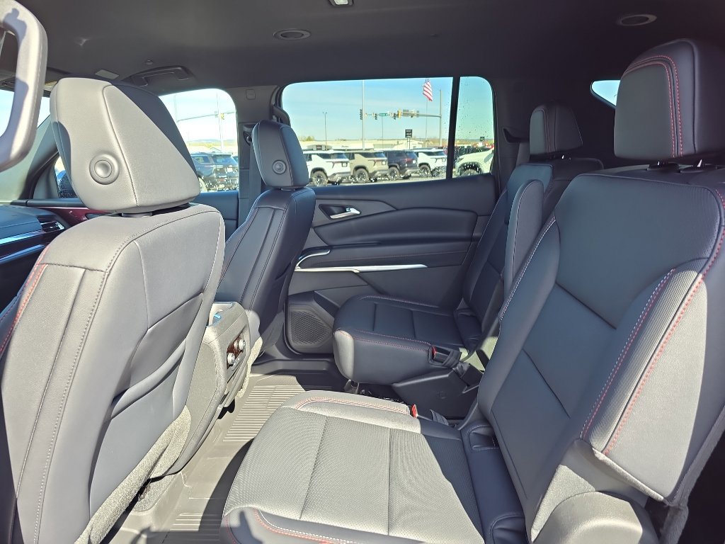 New 2026 Chevrolet Traverse Z71 w/ Driver Confidence Package AWD/4WD image 19