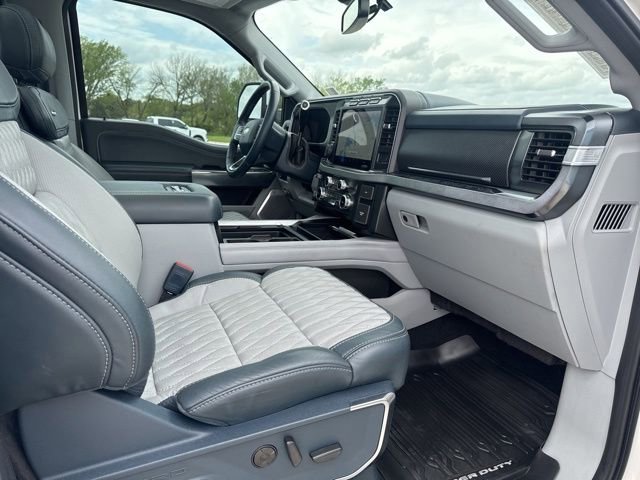 Used 2023 Ford F450 Limited w/ FX4 Off-Road Package image 35