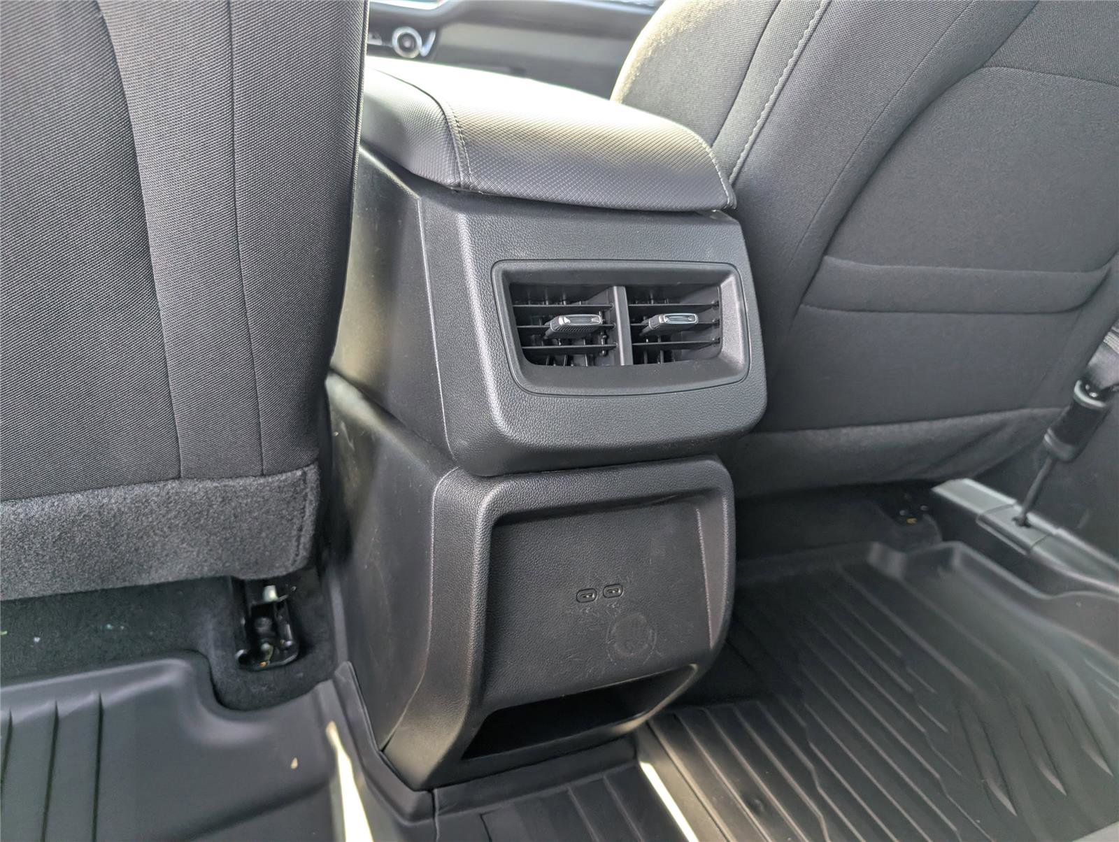 New 2026 Chevrolet Equinox EV LT image 28