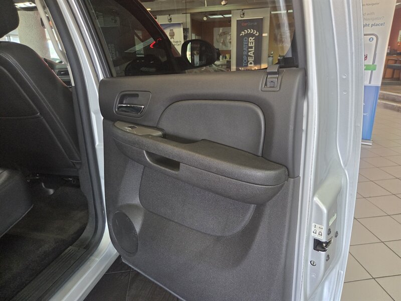 Used 2012 Chevrolet Silverado 1500 LTZ AWD/4WD image 27