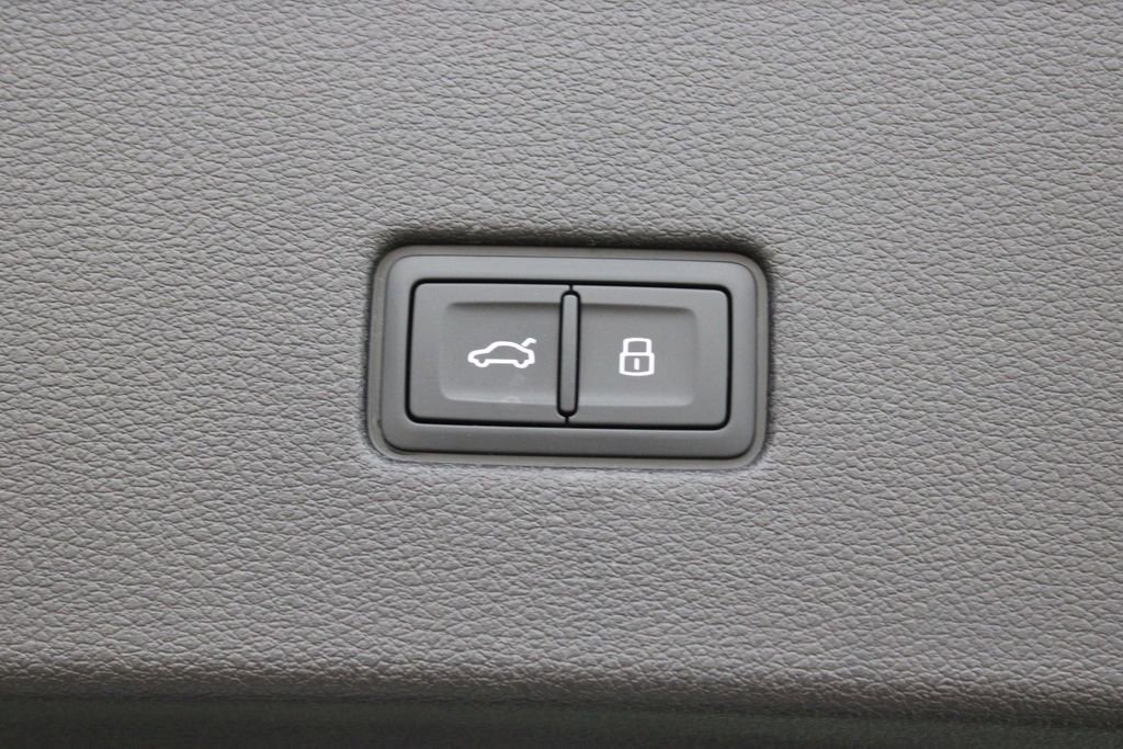 New 2026 Audi Q8 Premium Plus image 31