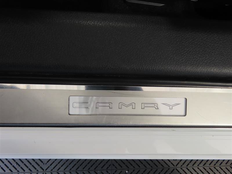 Used 2026 Toyota Camry SE w/ Convenience Package FWD image 18