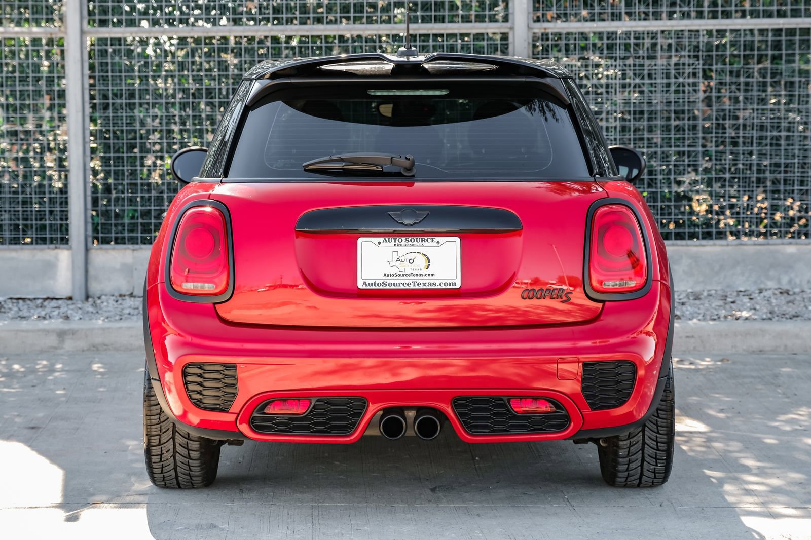Used 2015 MINI Cooper S image 9