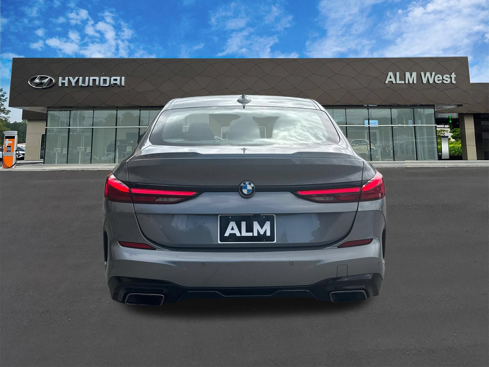 Used 2023 BMW M235i xDrive Gran Coupe AWD/4WD image 6