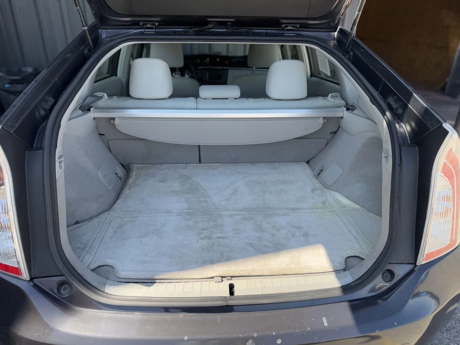 Used 2014 Toyota Prius Two image 16