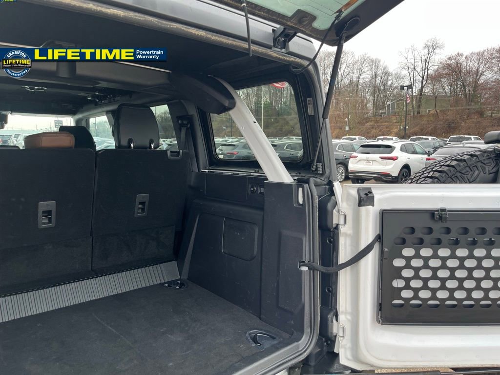 Used 2023 Ford Bronco Outer Banks w/ Sasquatch Package image 13