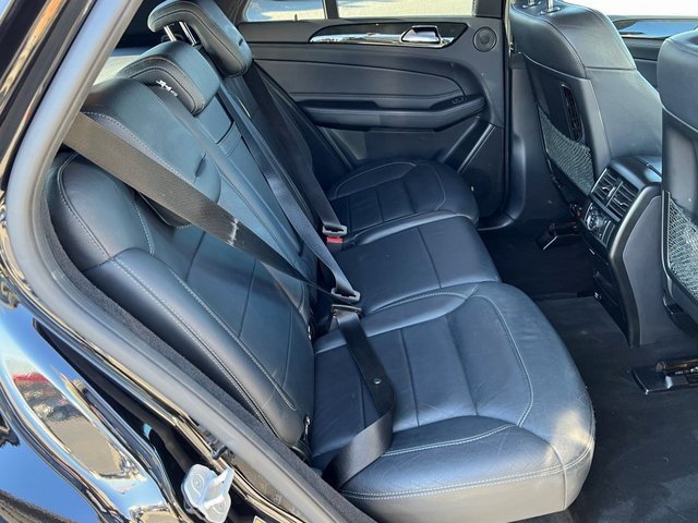 Used 2017 Mercedes-Benz GLE 43 AMG 4MATIC image 16