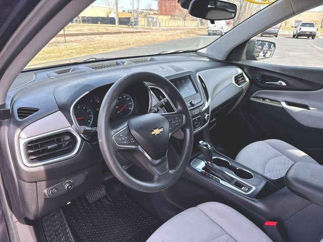 Used 2020 Chevrolet Equinox LS w/ LS Convenience Package image 10