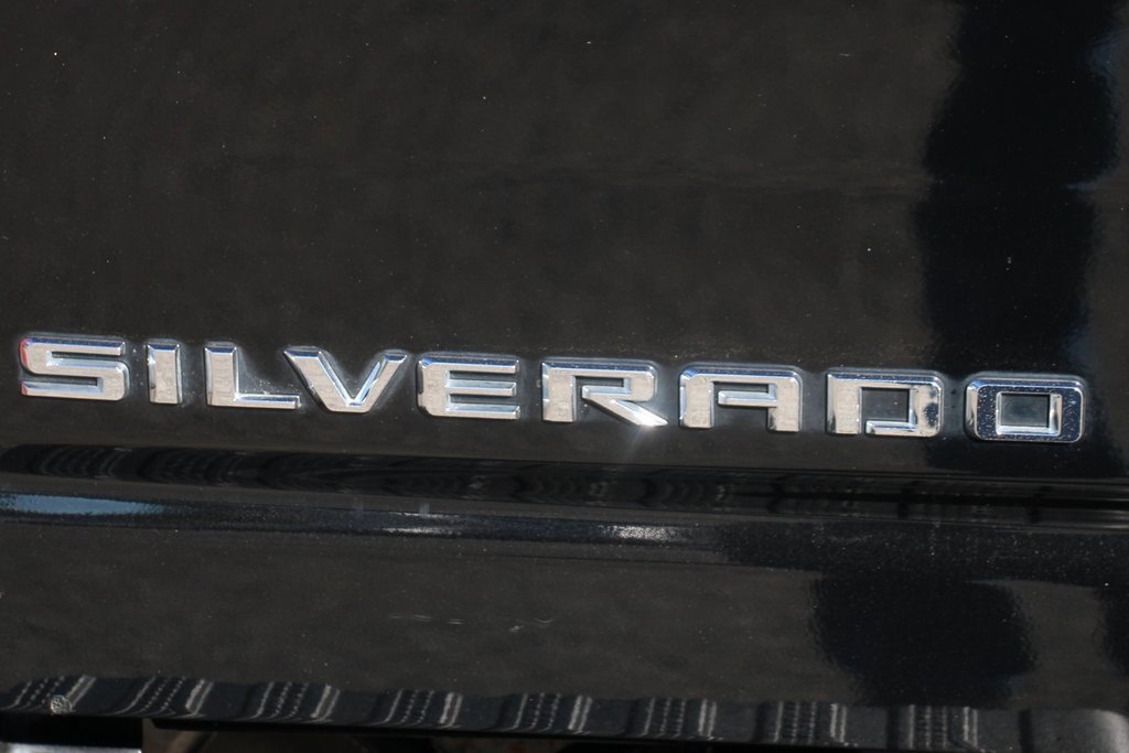 Used 2020 Chevrolet Silverado 2500 LTZ w/ LTZ Premium Package image 52