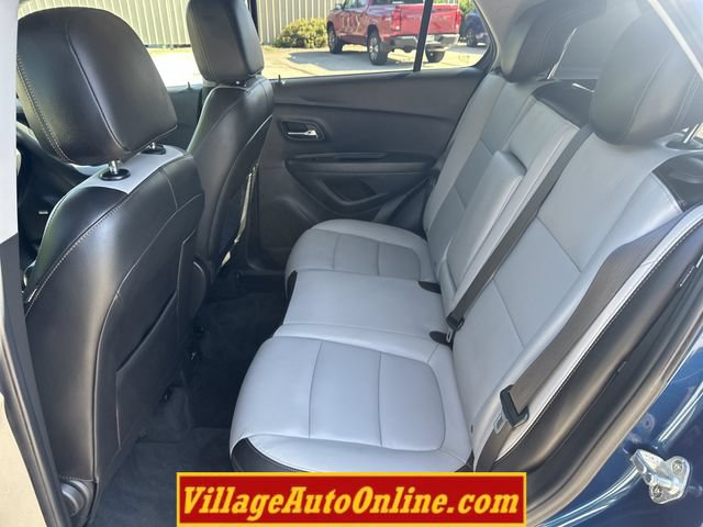 Used 2020 Chevrolet Trax Premier AWD/4WD image 32