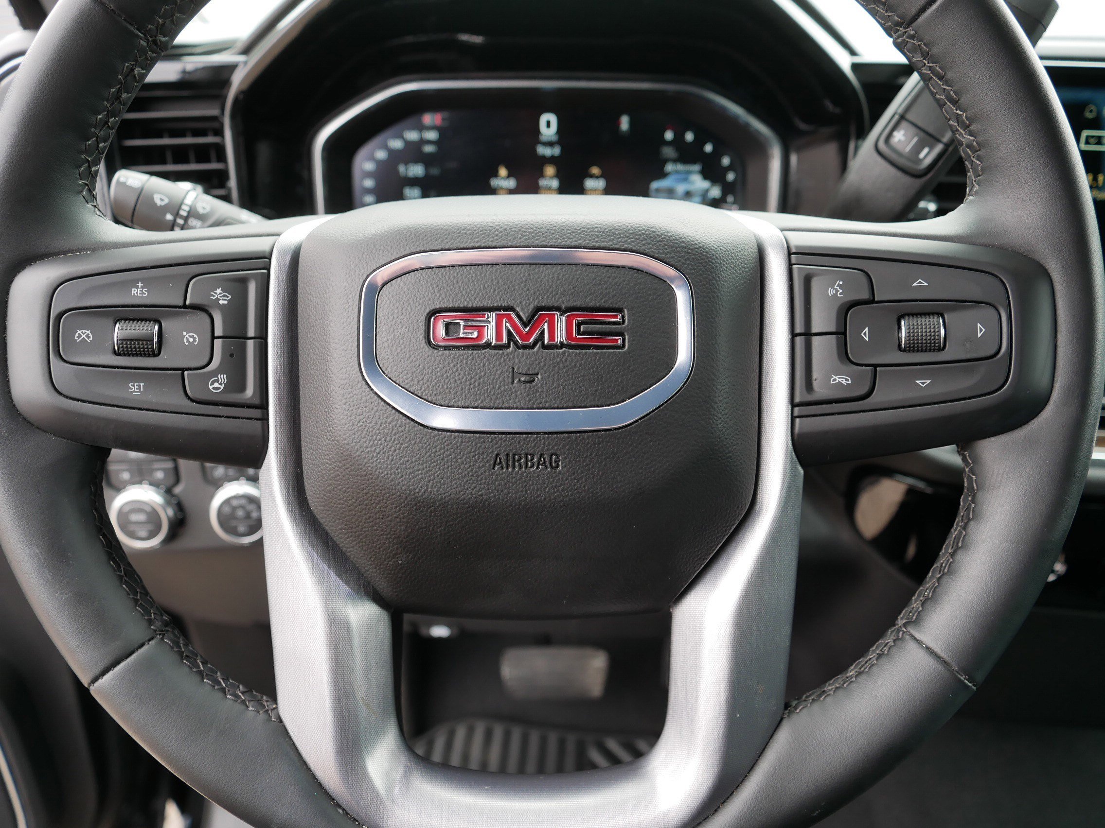 Used 2024 GMC Sierra 1500 Elevation image 25