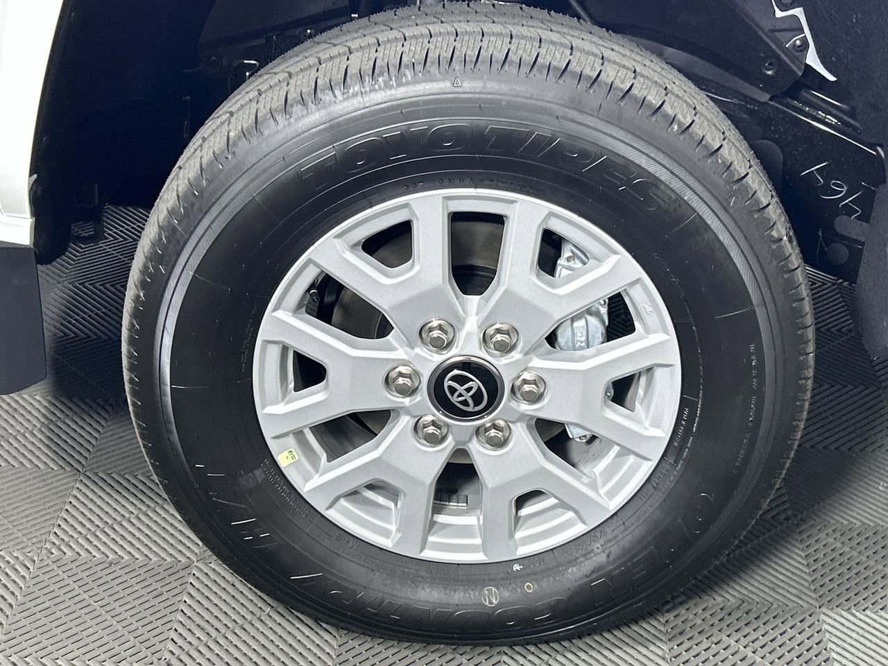 New 2026 Toyota Tacoma SR5 RWD image 9