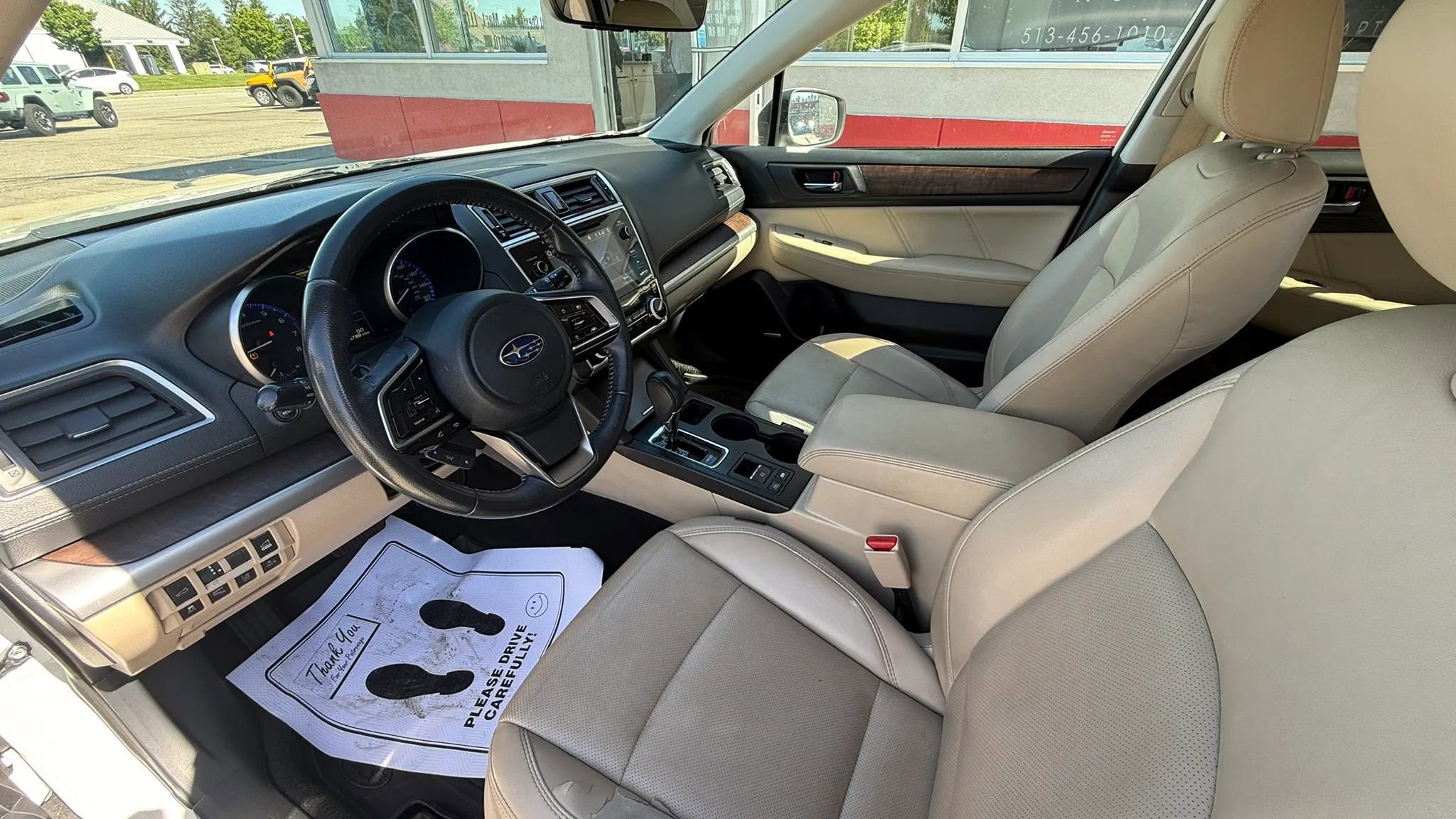 Used 2019 Subaru Outback 3.6R Limited w/ Popular Package #2 AWD/4WD image 9