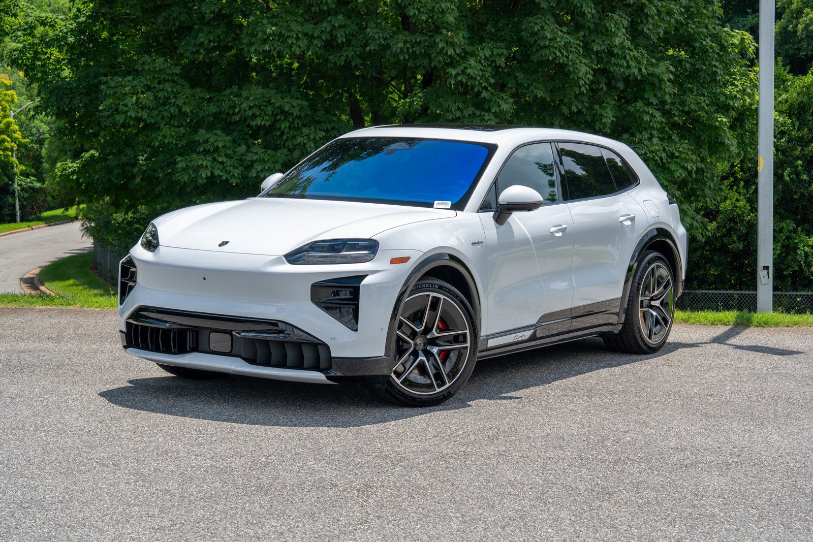 New 2026 Porsche Cayenne Turbo Electric AWD/4WD image 1